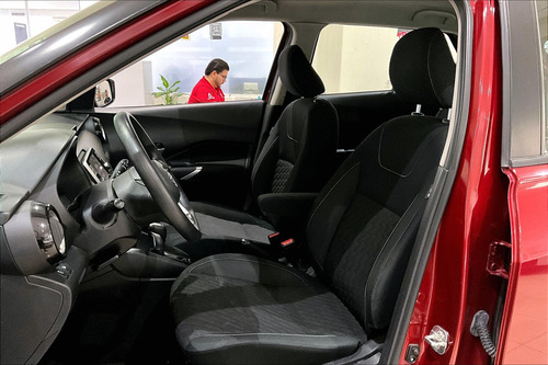Nissan Kicks 5 PTS ADVANCE 16L TA A/AC VE RA-16