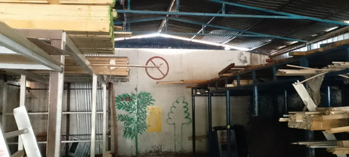 Bodega Con Excelente Ubicación A Pasos De Avenida El Guanaco