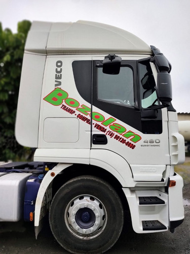 Imagem 4 de 14 de Iveco Stralis 480 6x4 2015 Automático