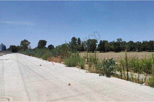 Venta De Terreno Industrial De 2,002 M², Dentro De Parque Industrial Sobre La Carr. 57 (cdmx-qro...