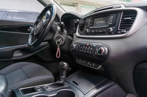 Kia Sorento 2.4 Lx At