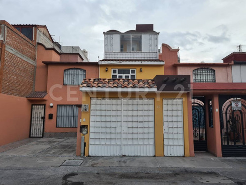 Casa En Venta En Cofradía Ii, Sección Lagos.