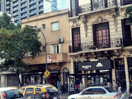 Imagen 11 de 11 de 3 Amb Al Frente 2 Dormitorios Con Patio, Balcón Y Parrilla