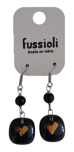 Imagen 5 de 5 de Aretes Largos Corazón De Metal En Acero Y Vidrio Fusionado