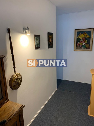 Imagen 10 de 18 de Punta Del Este Zona Brava