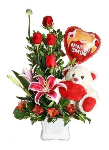 Arreglo Floral Feliz Dia Del Amor  Rosas San Valentin