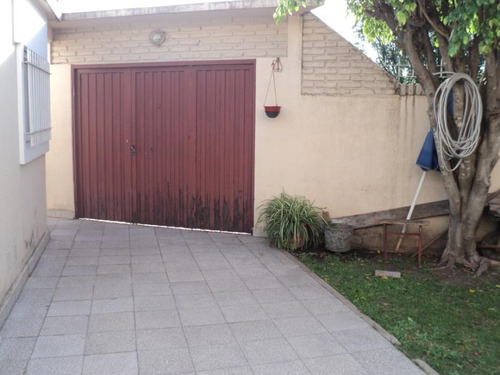 Imagen 12 de 13 de Chalet En Venta En Ituzaingo Norte