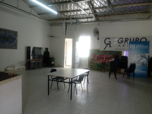 Imagen 5 de 22 de Gran Oportunidad...vende O Vende ...casa De 4 Ambientes Con Galpón De 100 Metros ... Buen Estado...consúltenos