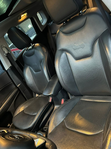 Imagen 11 de 15 de Jeep Compass 2.4 Longitude