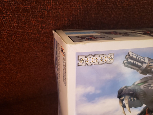 Zoids Kotobukiya Saber Tiger Schwarz Ver. Ez-016 (Usado)