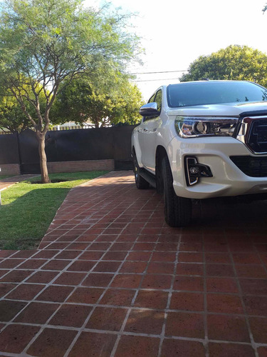Toyota Hilux 2.8 Cd Srx 177cv 4x2 2020