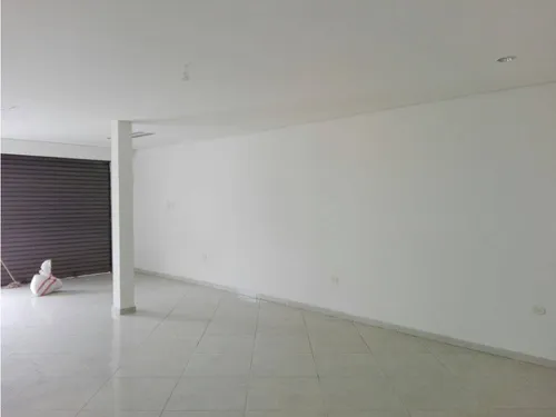 Arrienda Local En La Cra 40 Con 3 # 40-27