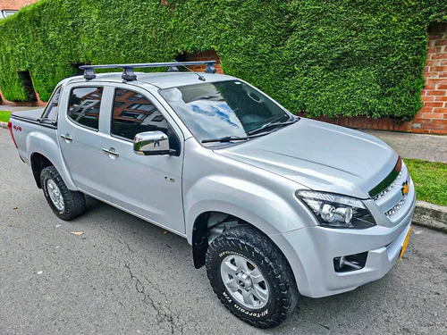 Chevrolet D-Max LS MT 2.5L 4X4 AA 2AB ABS DIESEL FE
