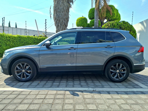 Volkswagen Tiguan 5p Comfortline L4/1.4/T Aut