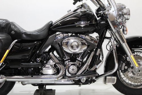 Harley Davidson Road King Classic 2012 Preta
