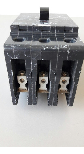 Interruptor Square D Mod. Edb34030 (Usado)