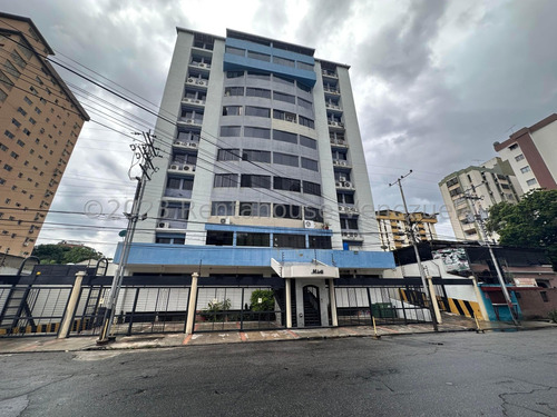 Ecl Apartamento En Venta Maracay #24-10862