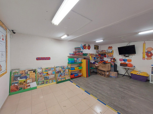 Venta De Edificio Para Usos Multiples, Agricola Oriental, Iztacalco, Cdmx,