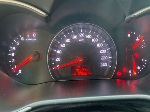 Imagen 21 de 25 de Kia Sorento Lx 2014
