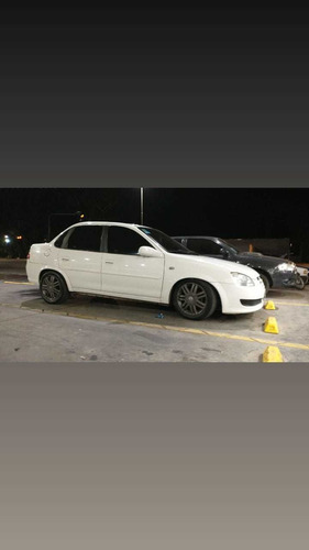Imagen 3 de 8 de Chevrolet Corsa Classic Lt Full Full