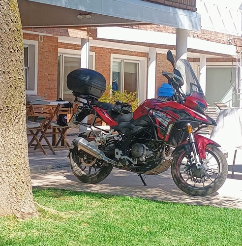 Benelli Trk251. Todos Los Accesorios, Baules Y Protecciones.