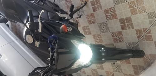 Imagem 3 de 4 de Yamaha Ys 150 Fazer Ed Com Baú