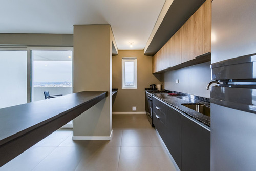 Venta Departamento Semi Piso, Gni Cardinales De Cofico, 3 Dormitorios Y 3 Baños.