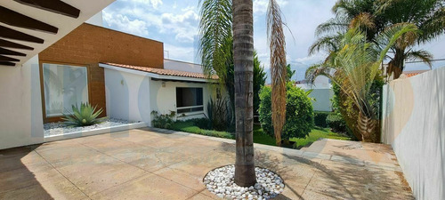 Casa En Venta Cumbres Del Lago Un Solo Piso, Vista Al Parque