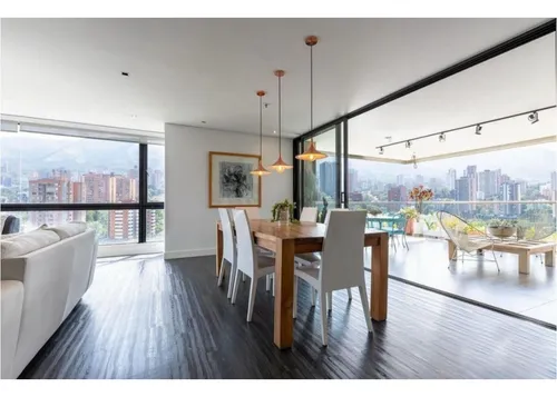 Apartamento En Arriendo En Los Balsos Poblado