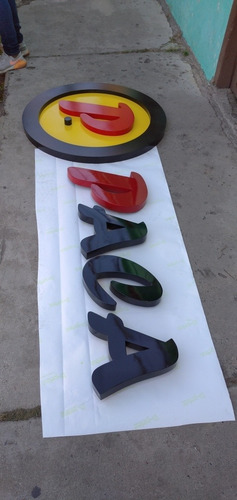 Imagen 4 de 5 de @ Letras Corpóreas @