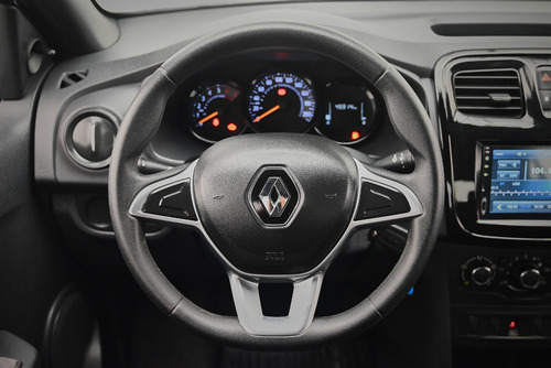 Imagen 10 de 16 de Renault New Logan Life 1.0 4p