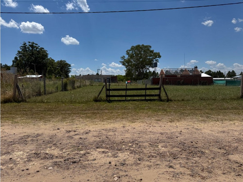 Vendo Dos Terrenos De 450 M2 C/u En Concepción Del Uruguay Entre Ríos