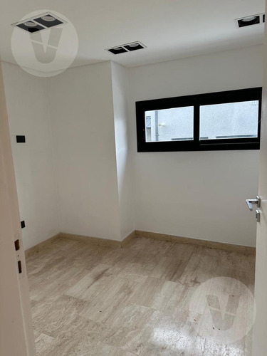 Casa En Venta - Barrio Don Joaquin