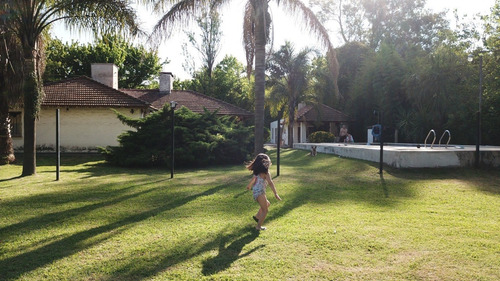 Alquiler Casa Quinta En Zona Norte (sol, Parque, Pileta, Quincho, Parrilla, Cancha De Fútbol)