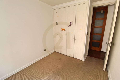 Departamento En Venta, 4 Dormitorios, Ñuñoa