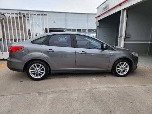 Imagen 4 de 12 de Ford Focus S Sedan 4p Mt 2016 Sarthou