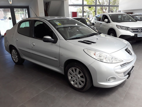 Peugeot 207 Xt Hdi 2013 Manual Panamer