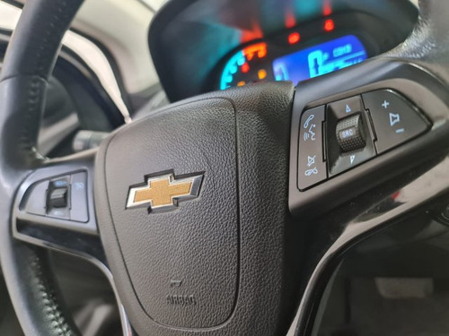 Chevrolet Onix Onix 1.4 MPFI LTZ 8V FLEX 4P AUTOMÁTICO