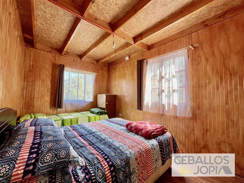 Casa En Venta De 3 Dorm. En Olmué