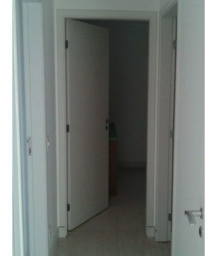 Imagem 14 de 15 de Apartamento À Venda - Jd. Estoril I, Bauru-sp - 1811