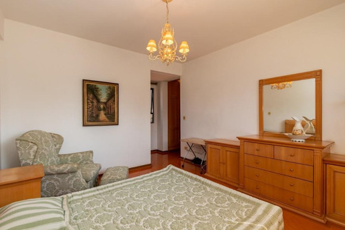 Imagem 15 de 30 de Cobertura Com 320 M² Por R$ 1.946.000 - Cabral - Curitiba/pr - Co0027