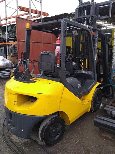 Imagem 4 de 8 de Empilhadeira Komatsu Fg25t-16 2,5 Ton
