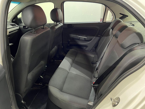 Volkswagen Voyage 1.0l Mc4