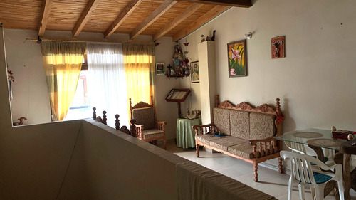 Se Vende Apartamento Segundo Piso Con Manzarda