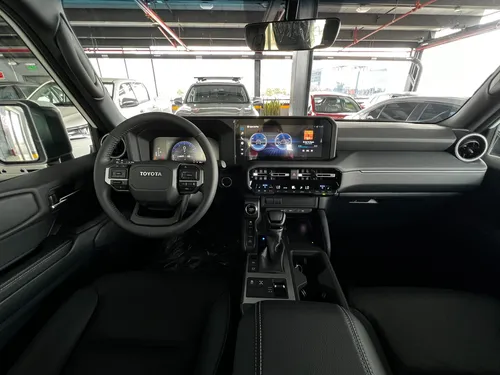 Toyota Land Cruiser Prado 2.8 Tx-L At8