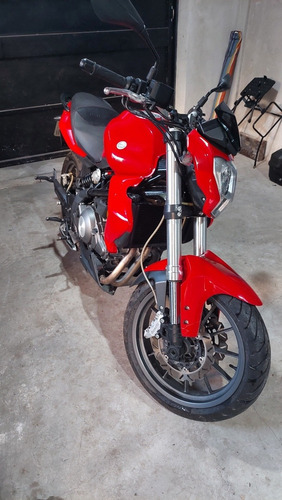 Imagen 2 de 8 de Benelli Tnt 300