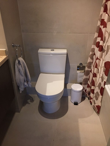 Vendo 2d+2b+estac.y Bodega. Edificio Vita Central