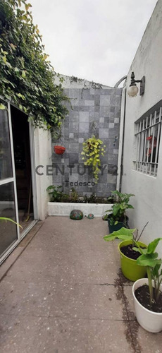 Imagen 18 de 18 de 116 Entre 71 Y 72. Casa De 2 Dormitorios En Venta. La Plata.-