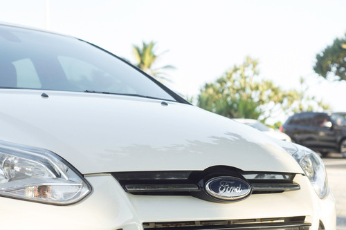 Ford Focus Hatch Titanium Plus 2.0 16v Powershift