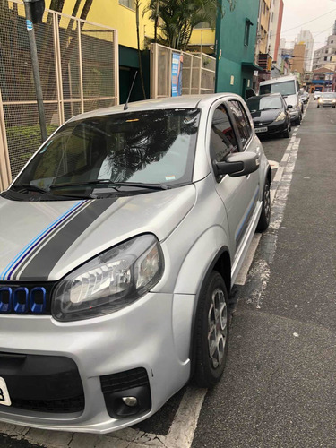 Imagem 1 de 10 de Fiat Uno 2016 1.4 Sporting Flex Dualogic 5p